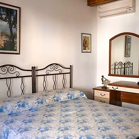 Sogni Goti Alojamento de Acomodação e Pequeno-almoço SantʼAgata deʼ Goti